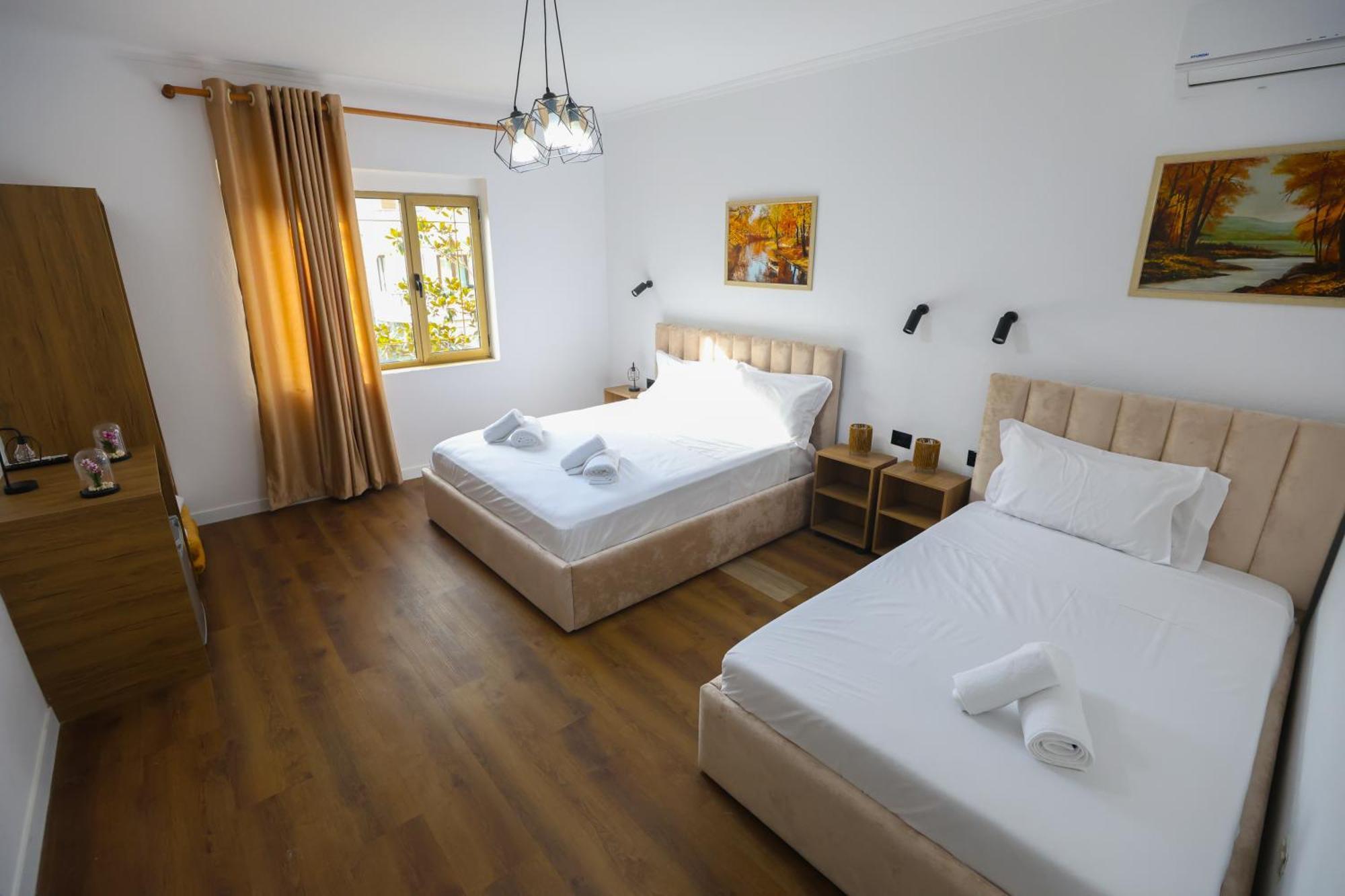 Vila Alizee Hotel Tirana Exterior photo