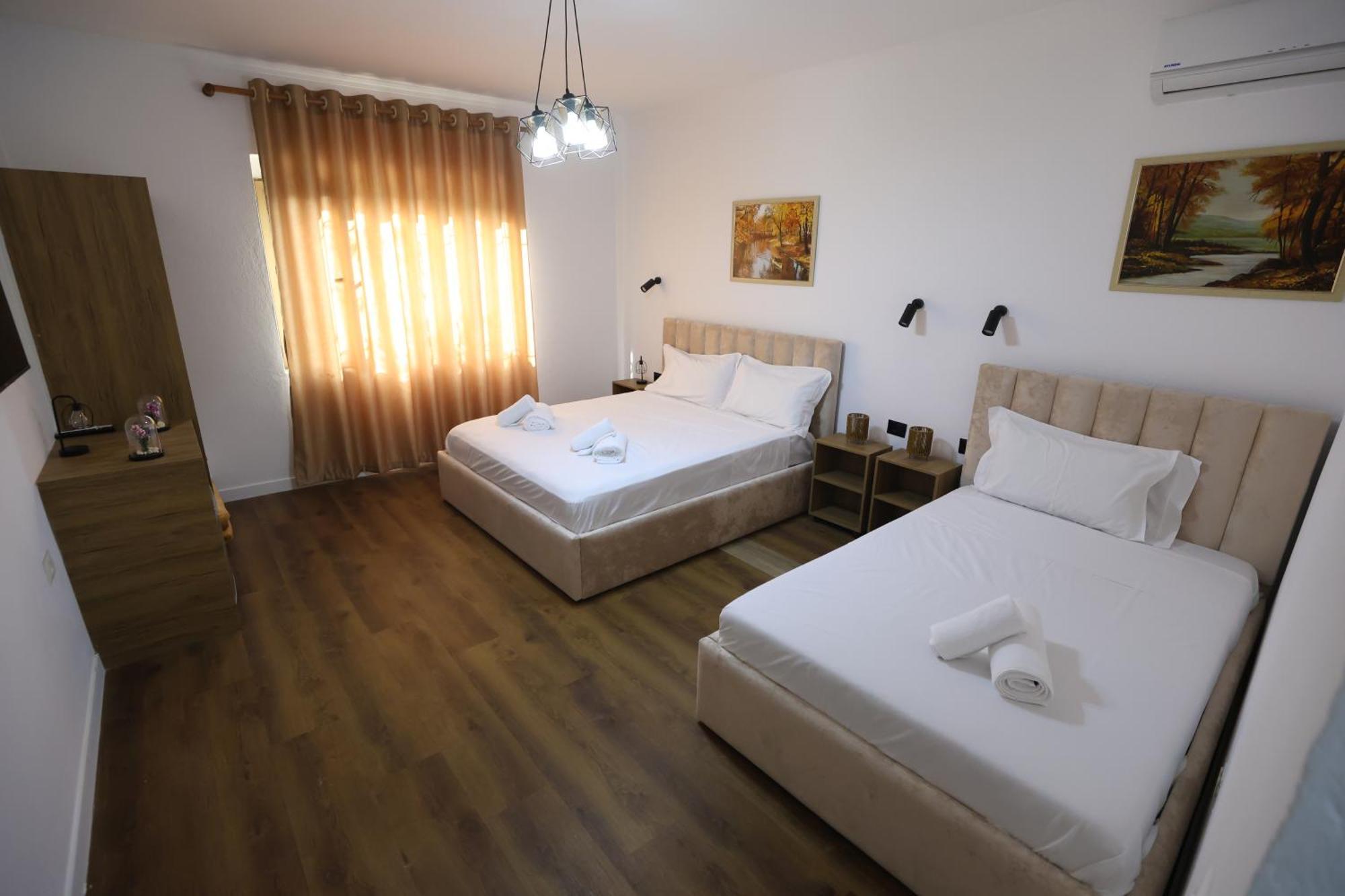 Vila Alizee Hotel Tirana Exterior photo